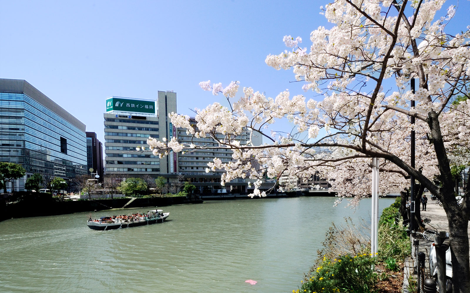 コーポレートサイトにちょうどいい国産CMS